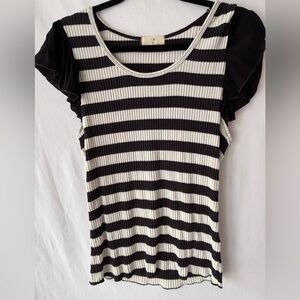 T.La by Anthropologie Ribbed White & Black Striped Flutter Sleeve T Shirt Sz XL